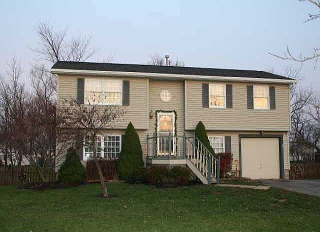 1st image of 45 Tearose Meadow Ln