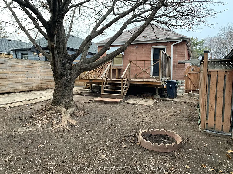 24 Hutton Ave — Photo 13