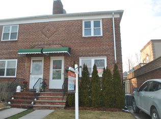 3002 Utopia Pkwy, Flushing, NY 11358