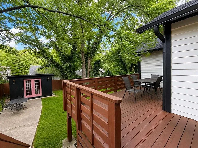 906 Westmont Rd SW — Photo 34