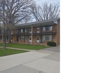 23770 Kelly Rd APT 2, Eastpointe, MI 48021