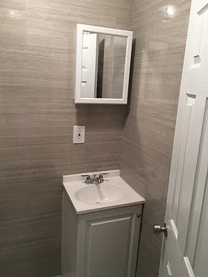 Rented by New York City Apartments | media 22