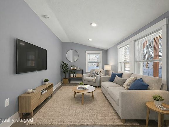 3rd image of 275 Market St #B