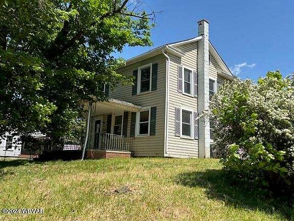 3rd image of 125 Valley St