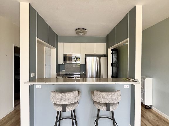 5th image of 1030 Aoloa Pl #409B-1