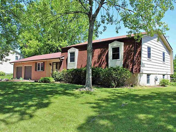 2nd image of 4704 Norwood Dr