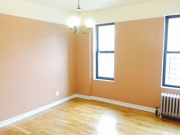 3rd image of 2537 Bedford Ave APT 2C