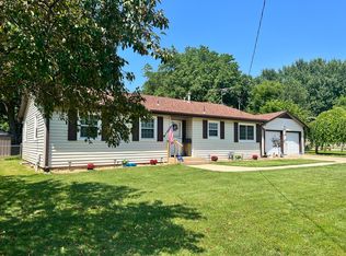 3149 W Silverleaf St, Springfield, MO 65807