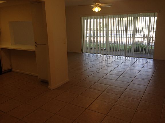 3rd image of 342 Southwind Dr APT 123