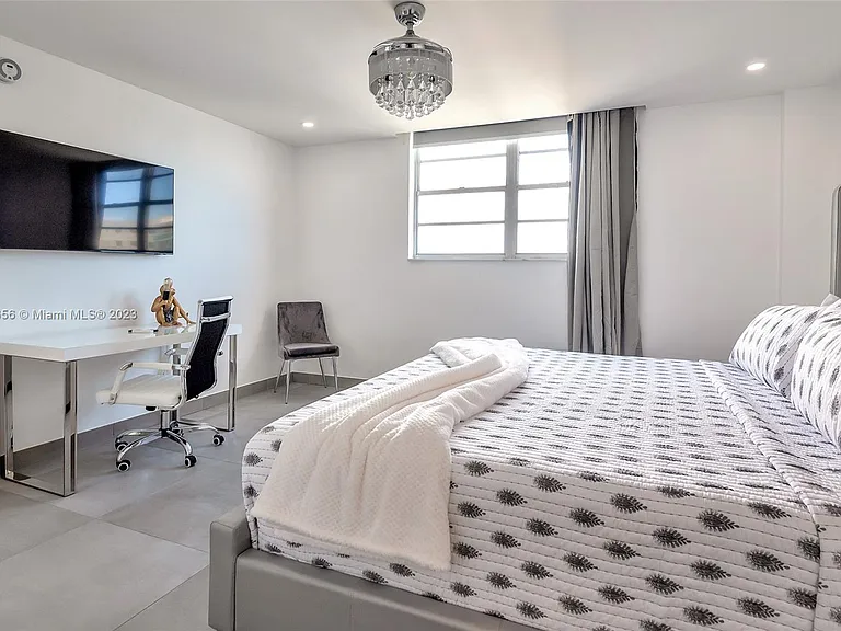 4001 S Ocean Dr #14H — Photo 29