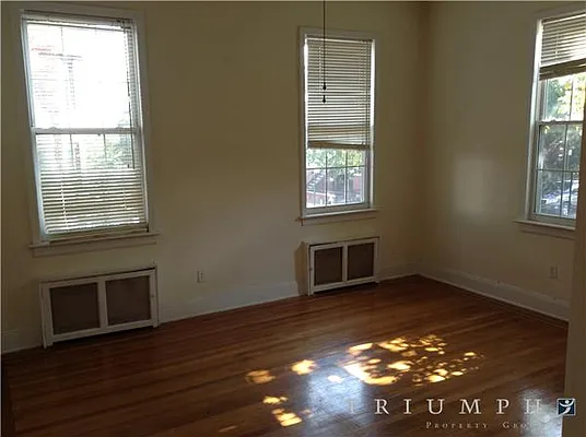 Rented by Triumph Property Group | media 43