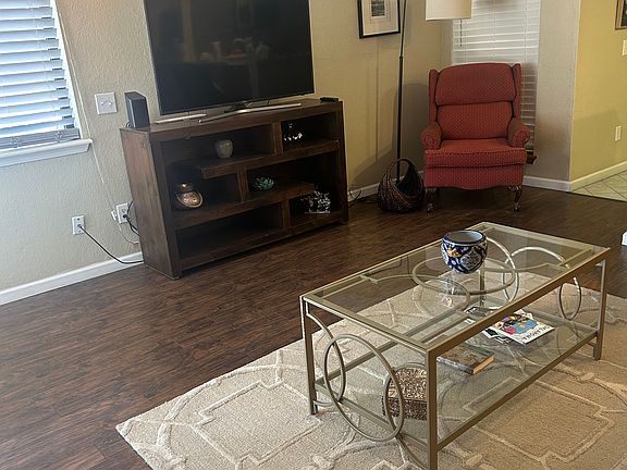 3rd image of 11560 N May Ave APT 101