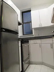 Rented by Metropolis Real Estate of Manhattan