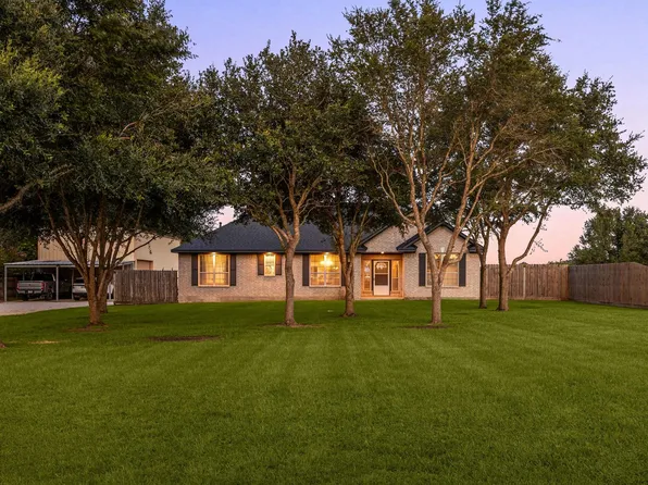 35129 Pontiac Dr, Brookshire, TX 77423
