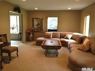 3rd image of 138 Burrs Ln