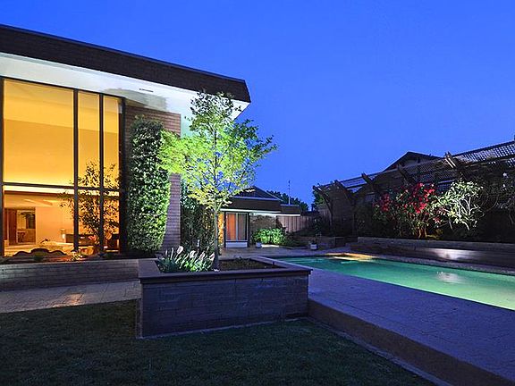 2nd image of 539 Isbel Dr