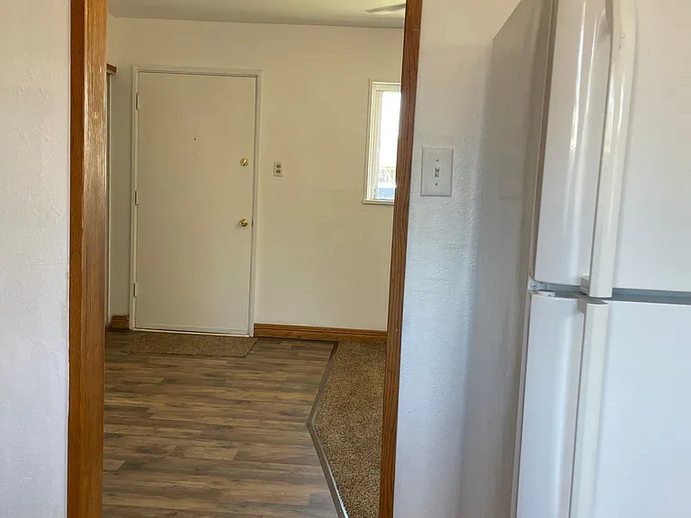 2533 Ontario St — Photo 14
