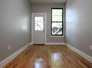 17 Locust St #1B, Brooklyn, NY 11206