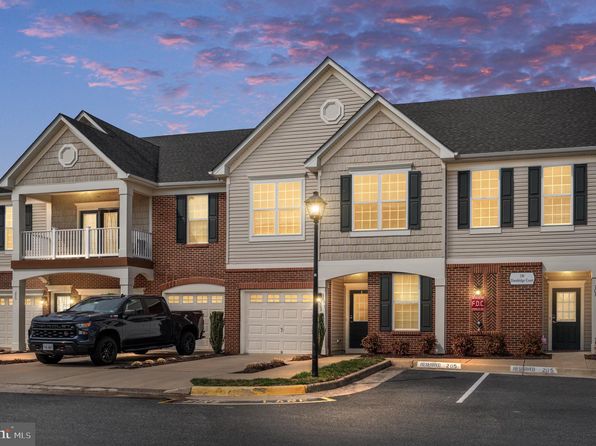 130 Dandridge Ct #203