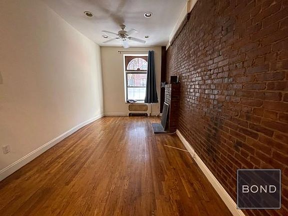 5th image of 305 E 91st St #1L