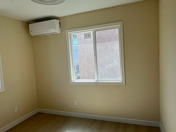 1891 Caspian Ave #8 — Photo 4