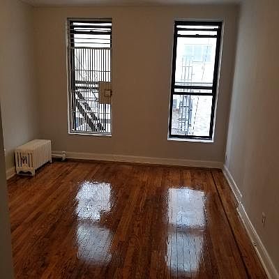 5th image of 308 E 80th St APT 5D