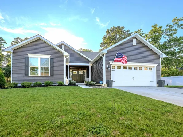 161 Laquinta Dr, Egg Harbor Township, NJ 08234