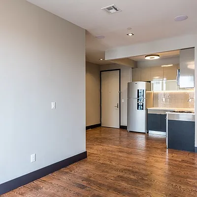 Rented by Nooklyn NYC LLC | media 31