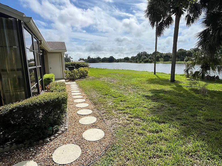 3016 Sail Pointe Cir #4-A — Photo 9