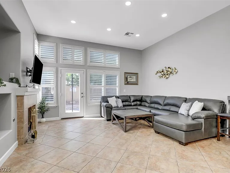 7855 Windward Rd — Photo 15