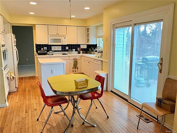 3rd image of 1873 Pepperwood Pl