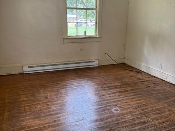 4th image of 17403 Pittman Rd