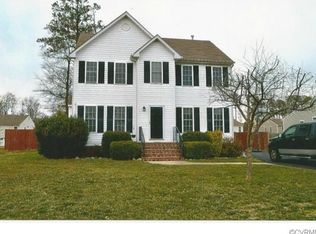 300 Green Hollow Ln, Sandston, VA 23150