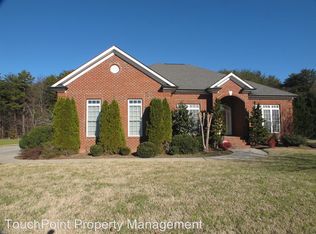 4803 Huddersfield Dr, Harrisburg, NC 28075