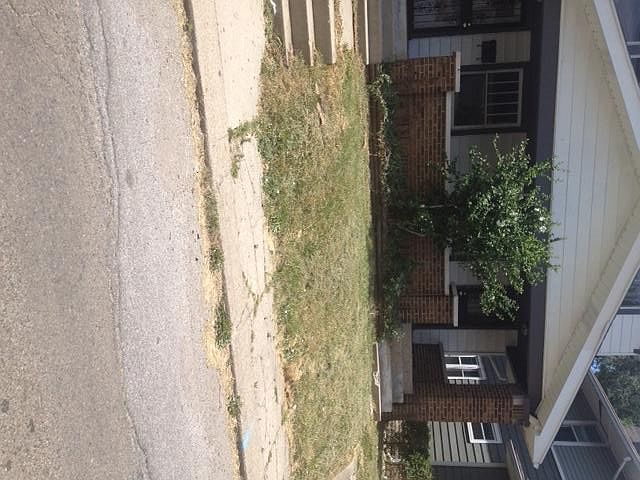 1st image of 421 N Oakland Ave