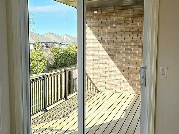 4th image of 10 Cardinal Ct