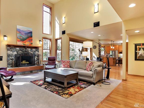 4th image of 6920 56th Avenue Ct NW