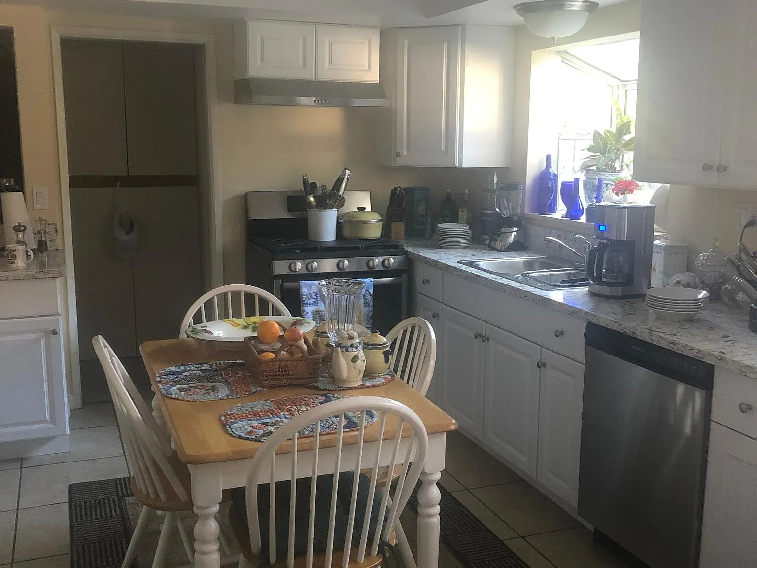 3 bed, 1922 sqft, $950 — Photo 4