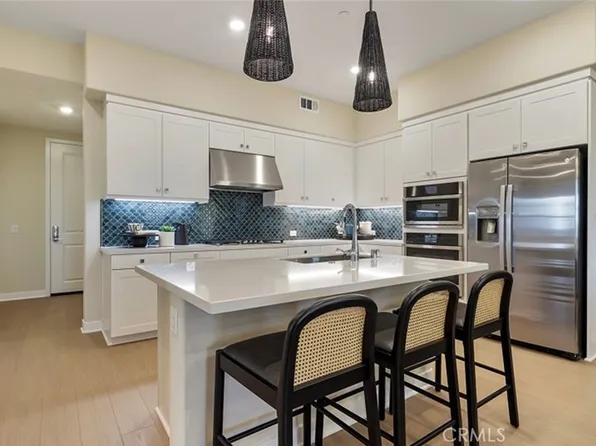 471 Mulligan, Irvine, CA 92618