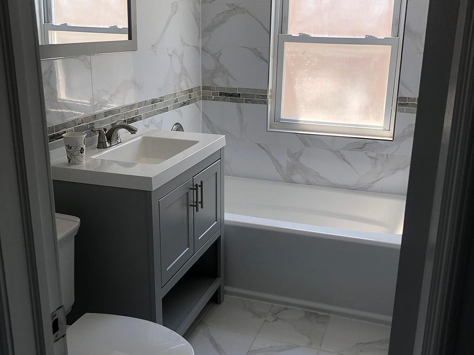 2nd image of 118-74 Riverton St #2A