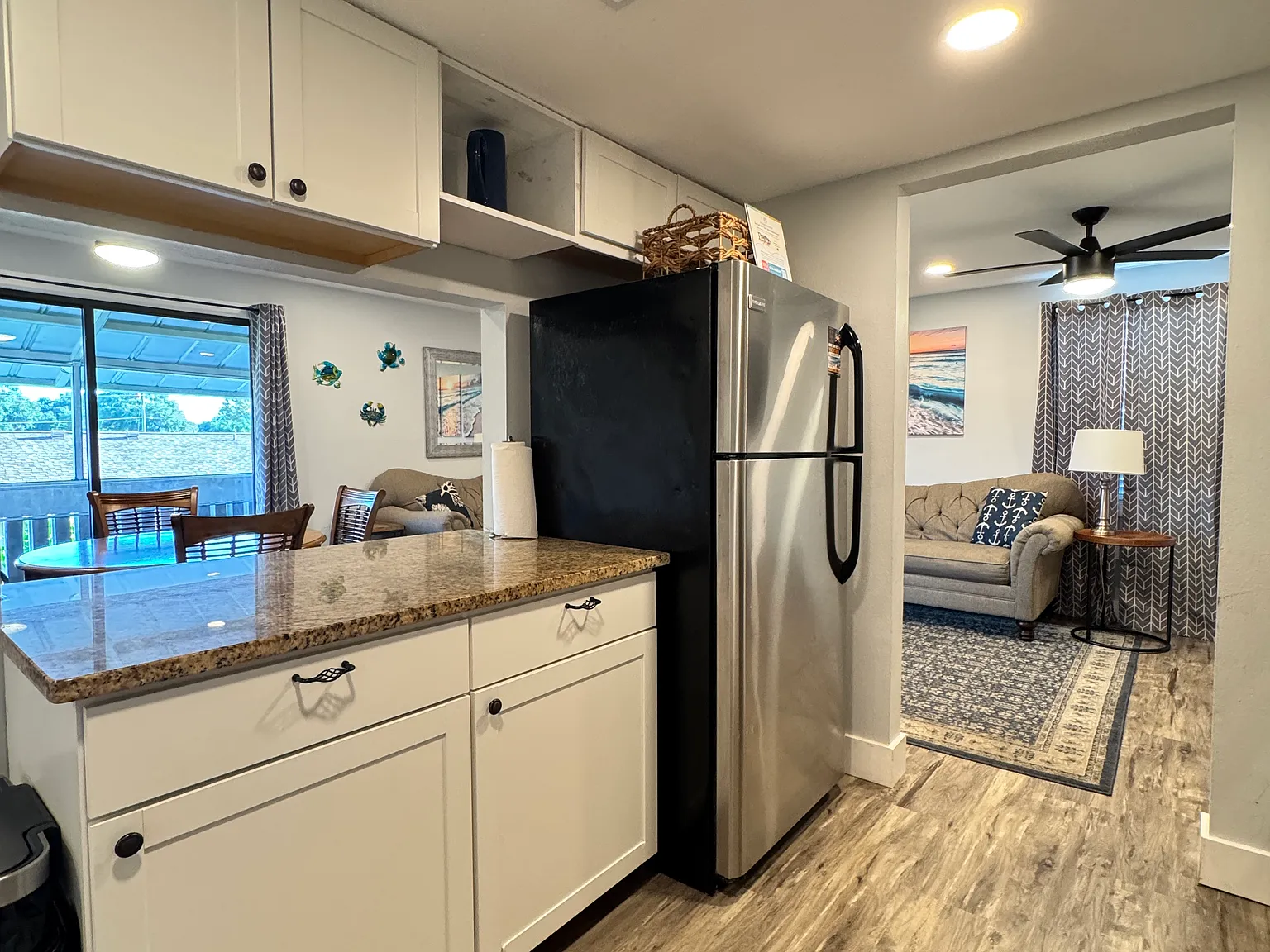 2 bed, 900 sqft, $1,850 — Photo 3