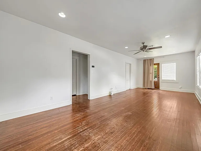 917 Fugate St — Photo 5
