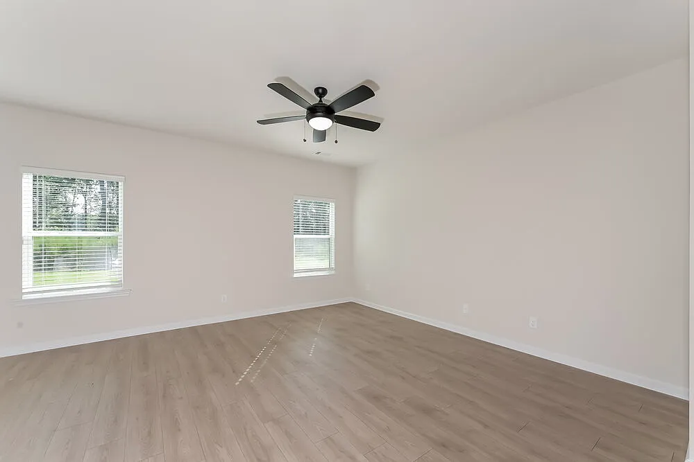 3 bed, 2.5 bath, 1680 sqft, $2,000 — Photo 4