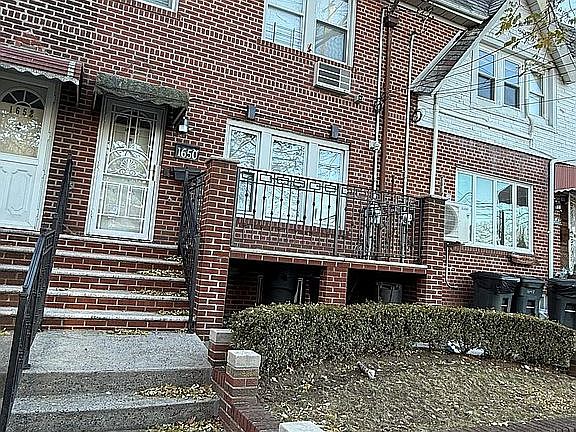 2nd image of 1650 E 34th St