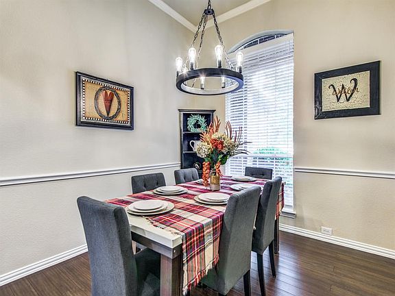 4th image of 10113 Oldfield Ct