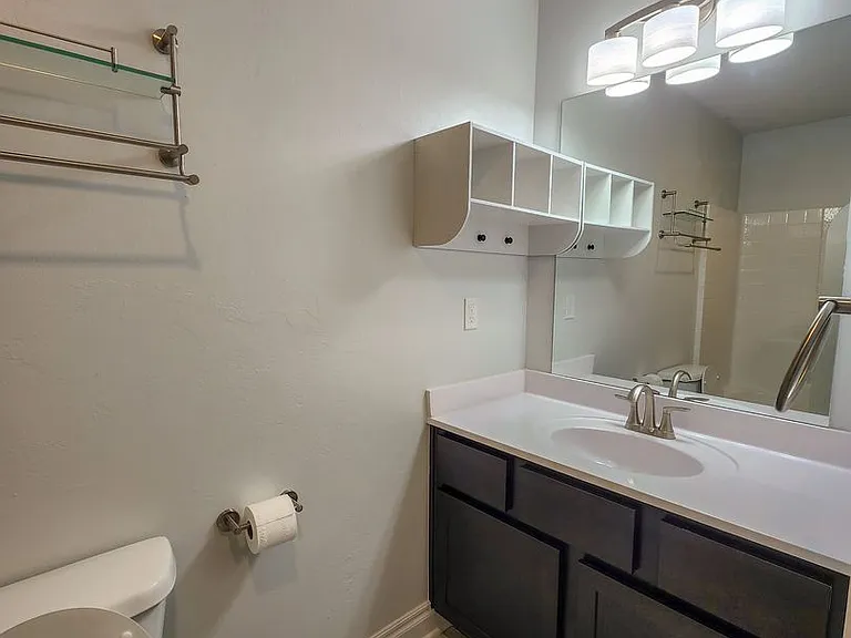 1937 Timber Dale Dr — Photo 36