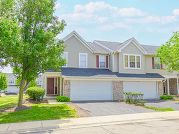 1335 Harvest Dr, Crest Hill, IL 60403