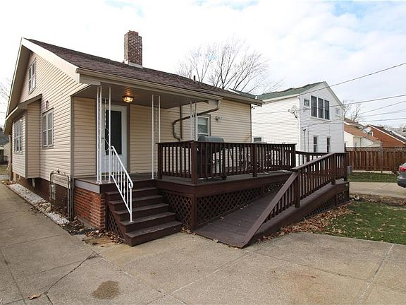 3rd image of 4085 W 158th St