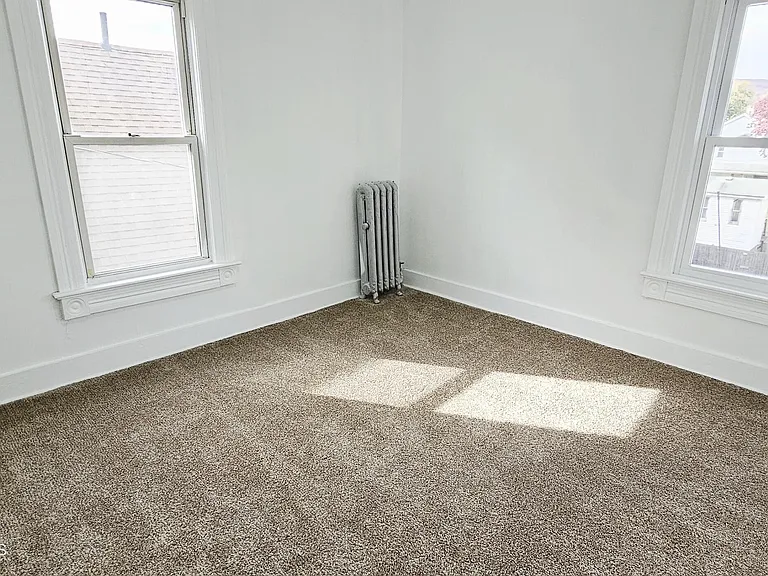 128 S Rebecca Ave — Photo 11
