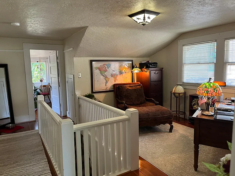 2324 Portola Way — Photo 24